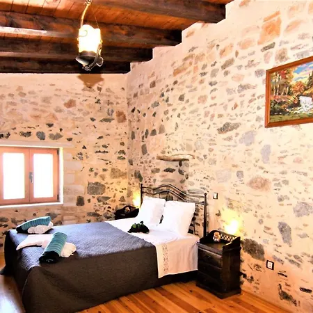 Afroditi Traditional Villa *